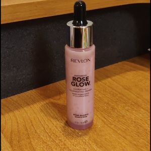 Hydrating + illuminating primer